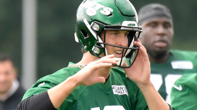 Trevor Siemian solo busca hacer su trabajo después de la sorpresa de Darnold