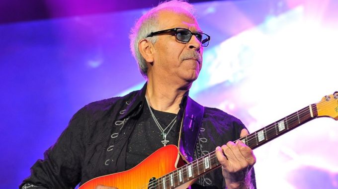 El guitarrista Jorge Santana, hermano de Carlos, muere a los 68 años