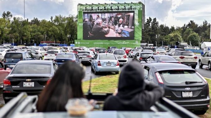 La Fórmula Uno da paso al cine drive-in en México