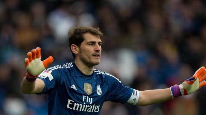 El gran España y el Real Madrid Iker Casillas confirma su retiro