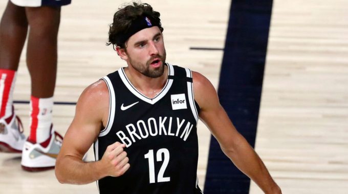 El premio mayor de 72 millones de dólares de Joe Harris viene con un papel más pequeño en los Nets