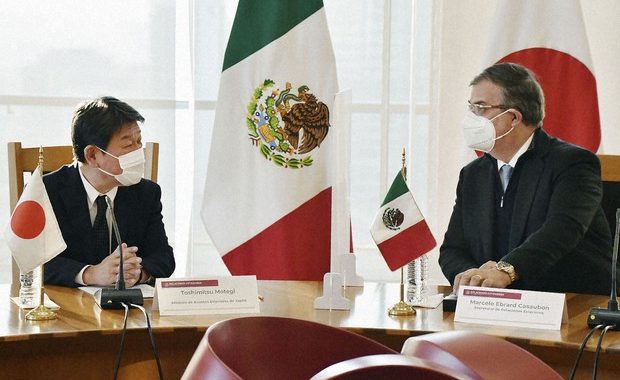 Japón y México acuerdan ampliar la membresía del tratado de libre comercio TPP