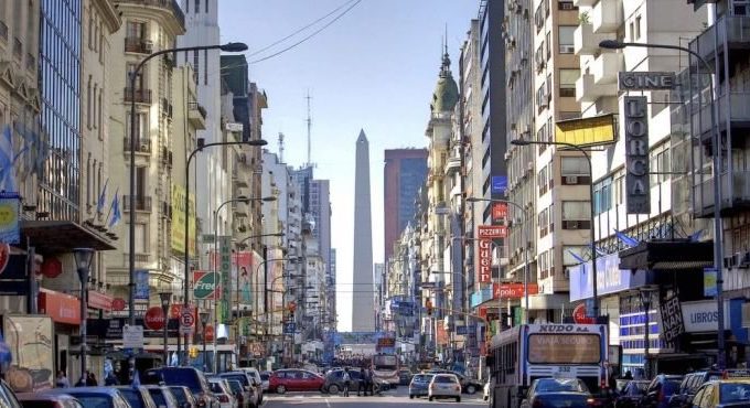 Argentina acusa a Danone, Bunge y P&G de frenar la producción en medio de la represión de precios