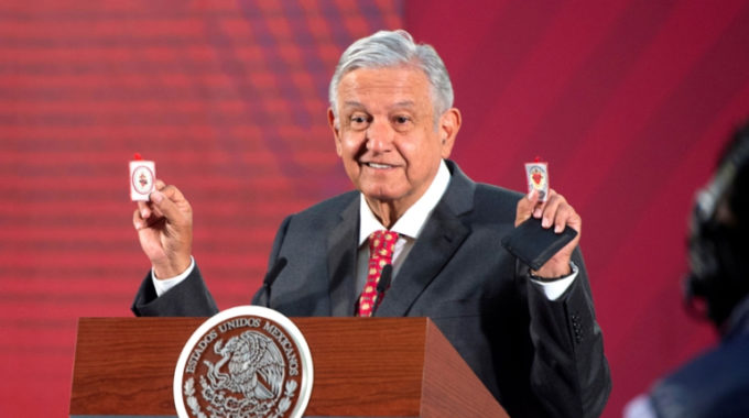 El presidente de México regresa tras contraer coronavirus