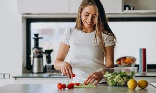 La dieta de la longevidad: formas sencillas y respaldadas por la ciencia de comer (y beber) para una vida larga y saludable