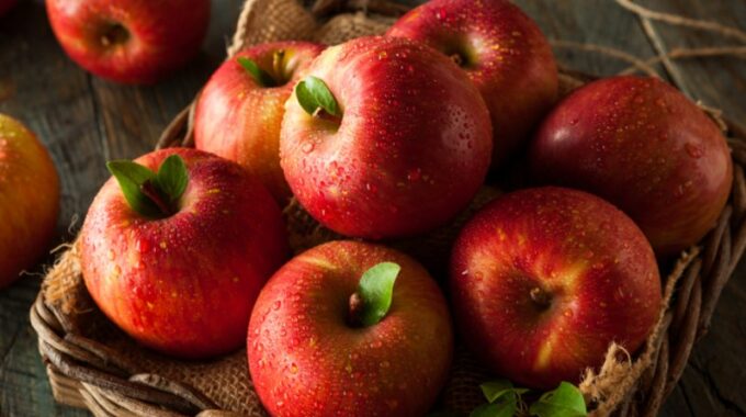10 Impresionantes Beneficios de las Manzanas para la Salud