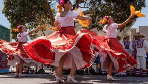 Cómo el Cinco de Mayo de México se convirtió en una festividad estadounidense